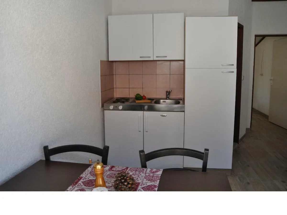 Apartments Lola Biograd Na Moru