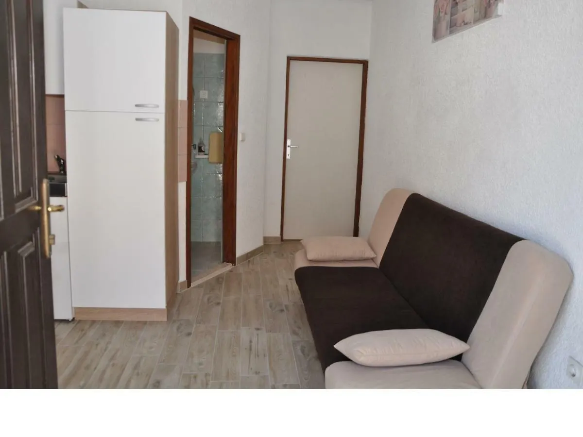 Apartments Lola Biograd Na Moru 0*,
