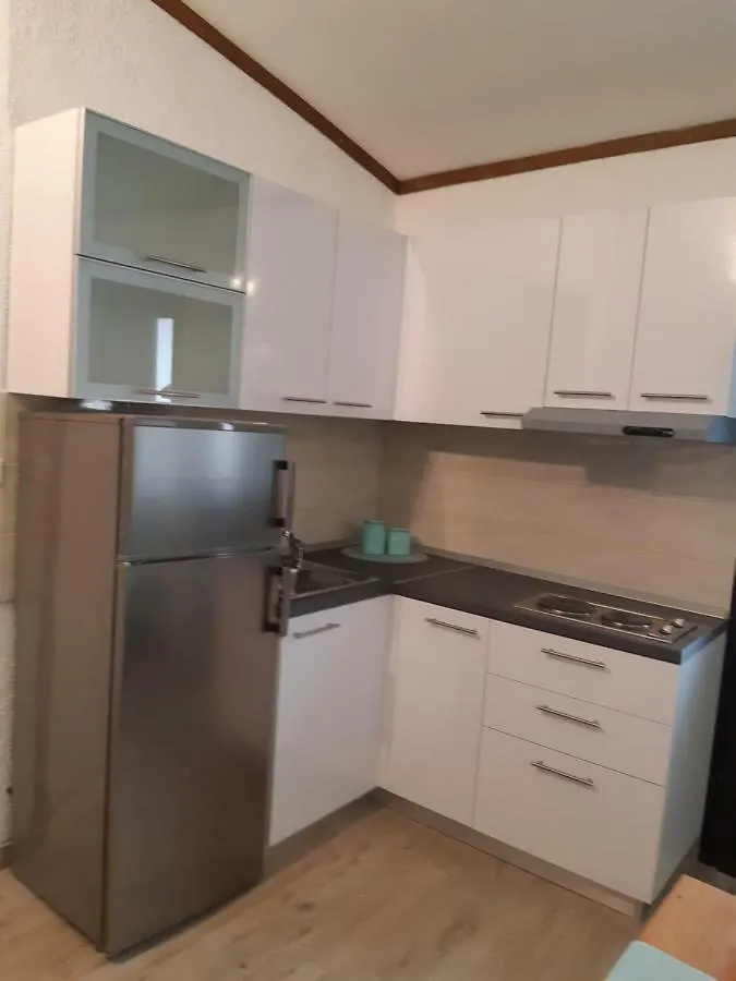 Apartments Lola Biograd Na Moru